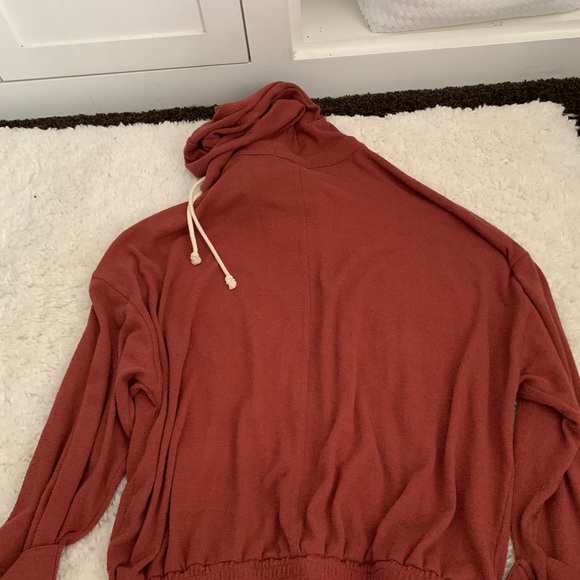 Free People Burnt orange sweatshirt - Picture 6 of 6